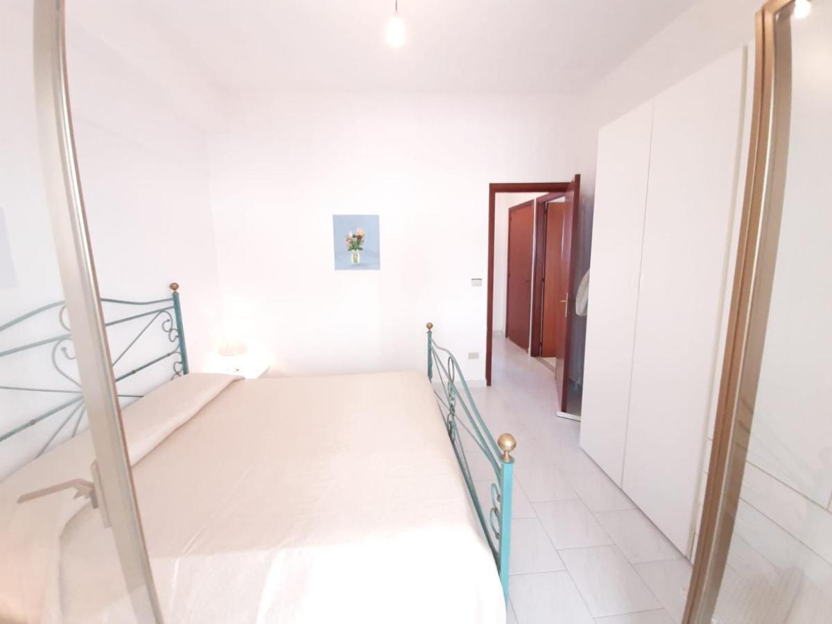 Appartement Casa Vacanze Andreana à Letojanni Extérieur photo