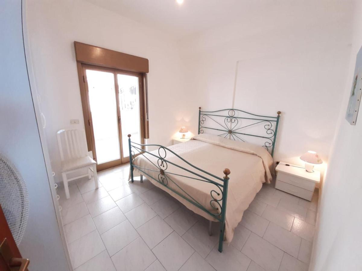 Appartement Casa Vacanze Andreana à Letojanni Extérieur photo
