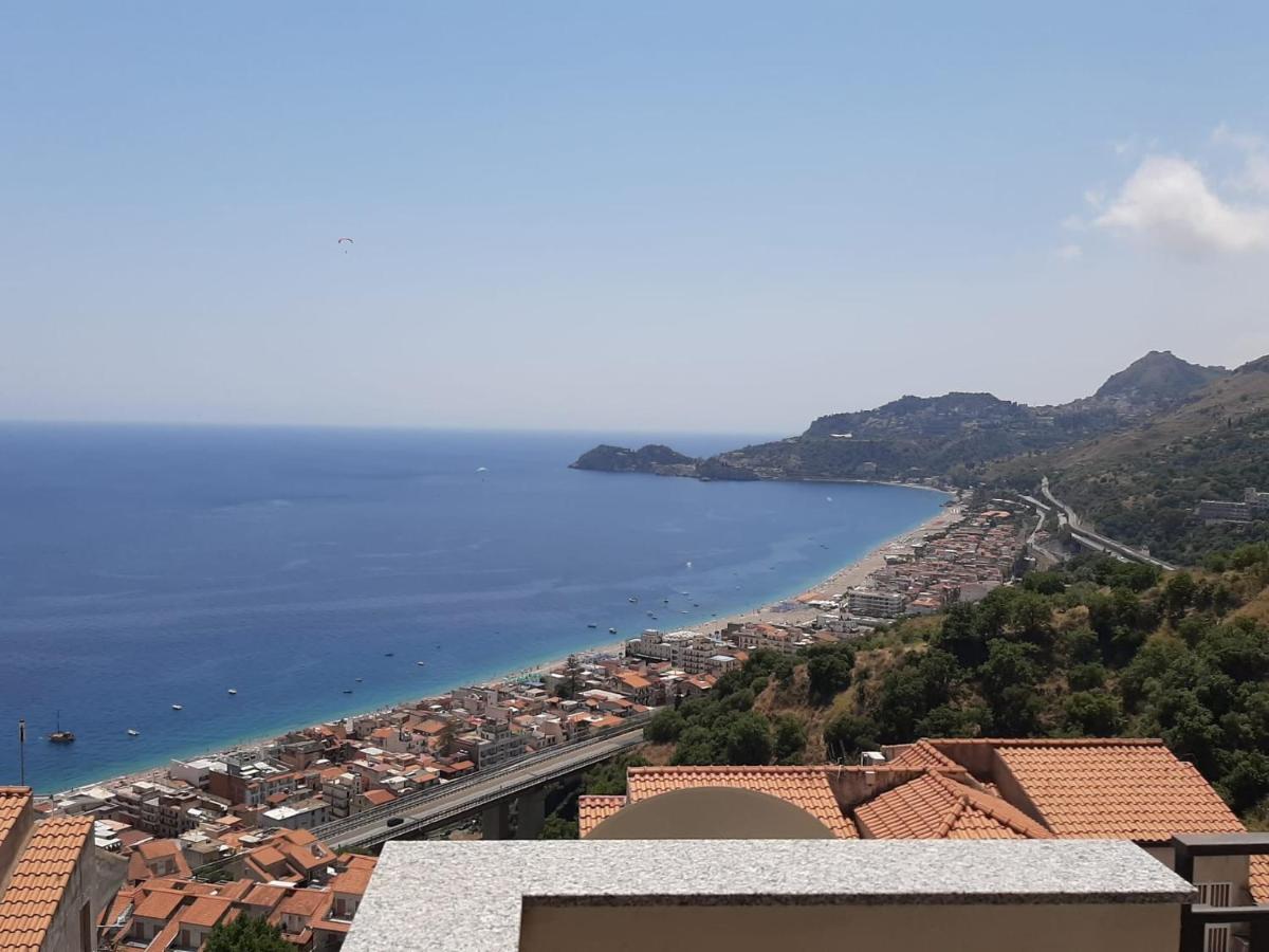 Appartement Casa Vacanze Andreana à Letojanni Extérieur photo