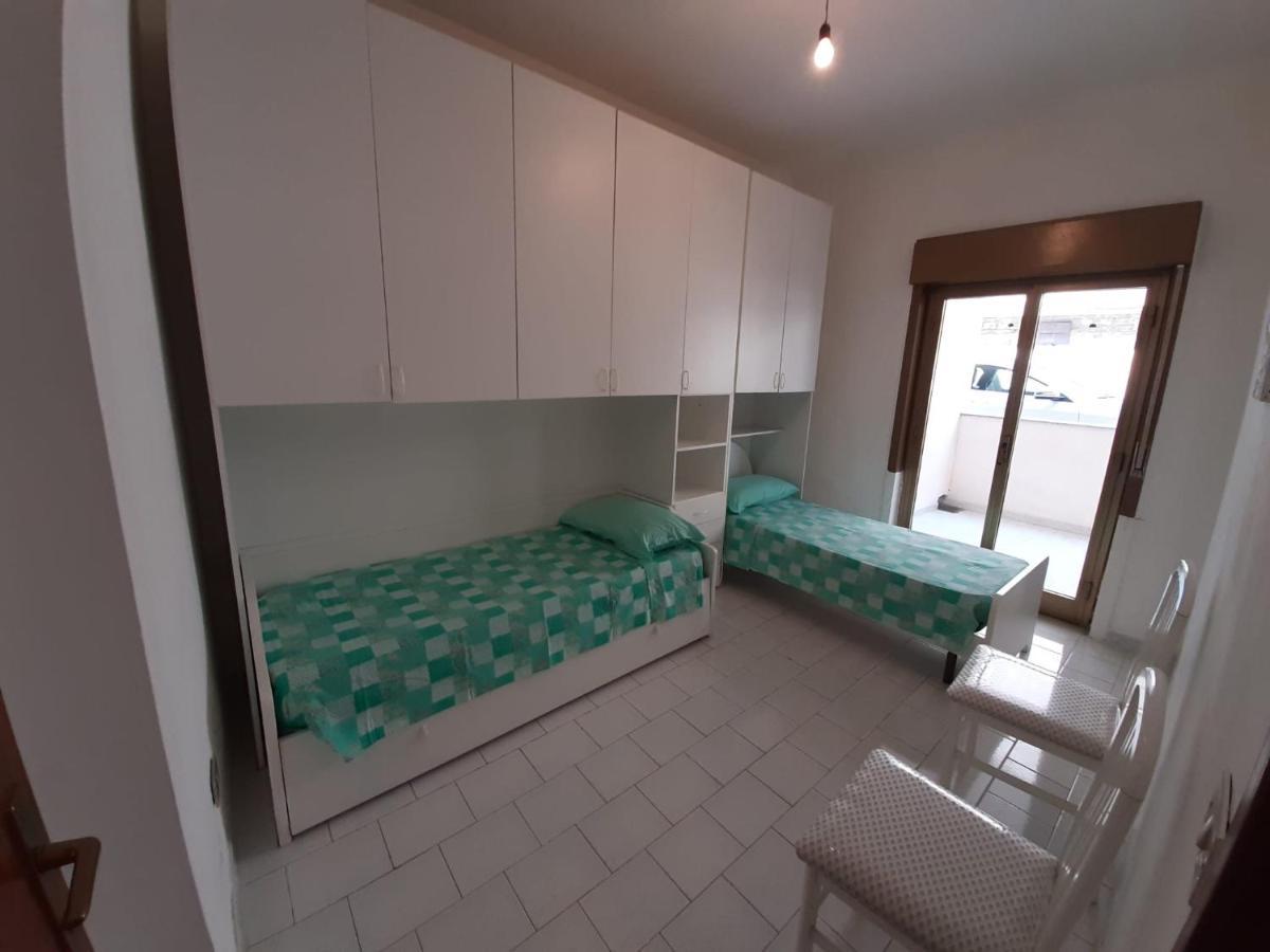 Appartement Casa Vacanze Andreana à Letojanni Extérieur photo